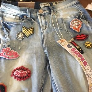 Super cut and stylish jeans....NWT